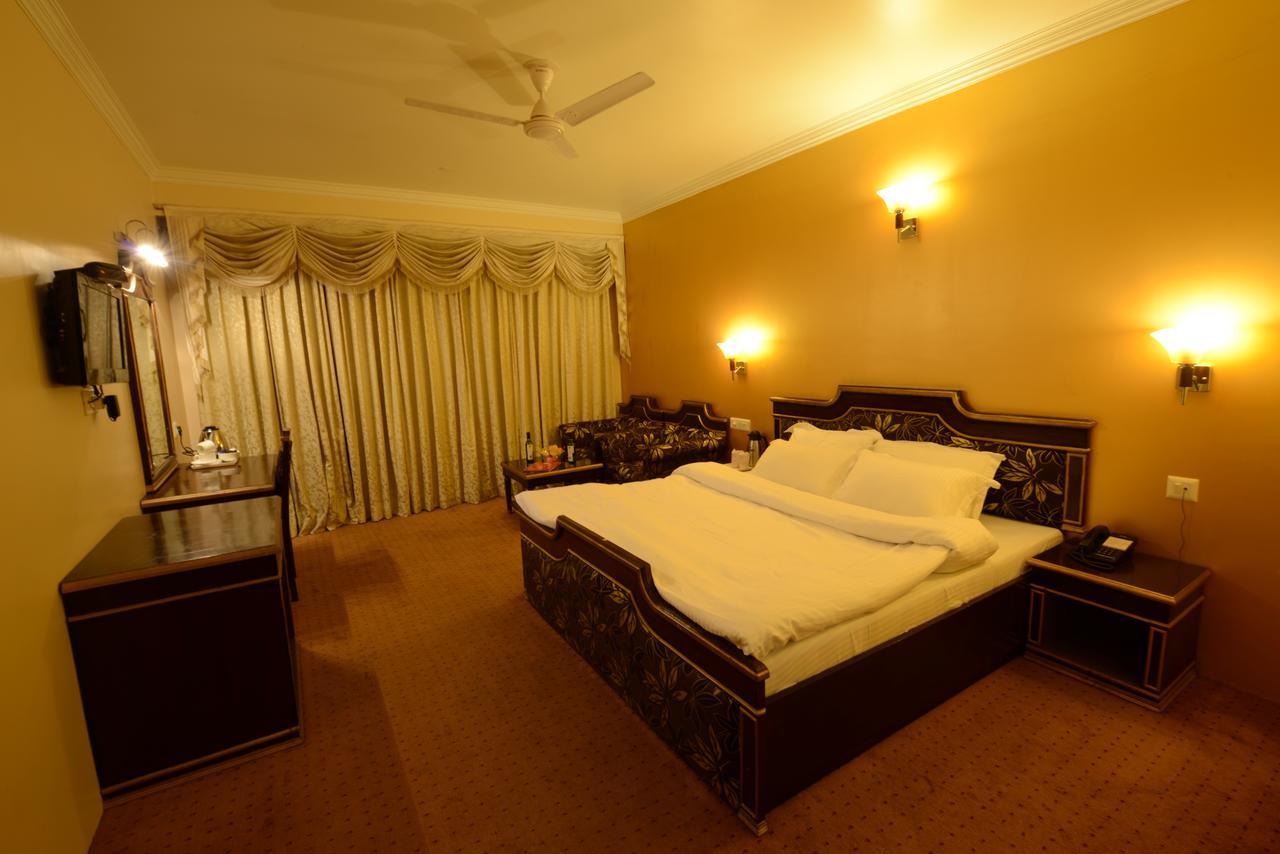 Hotel Park Paradise Manali Manāli Esterno foto
