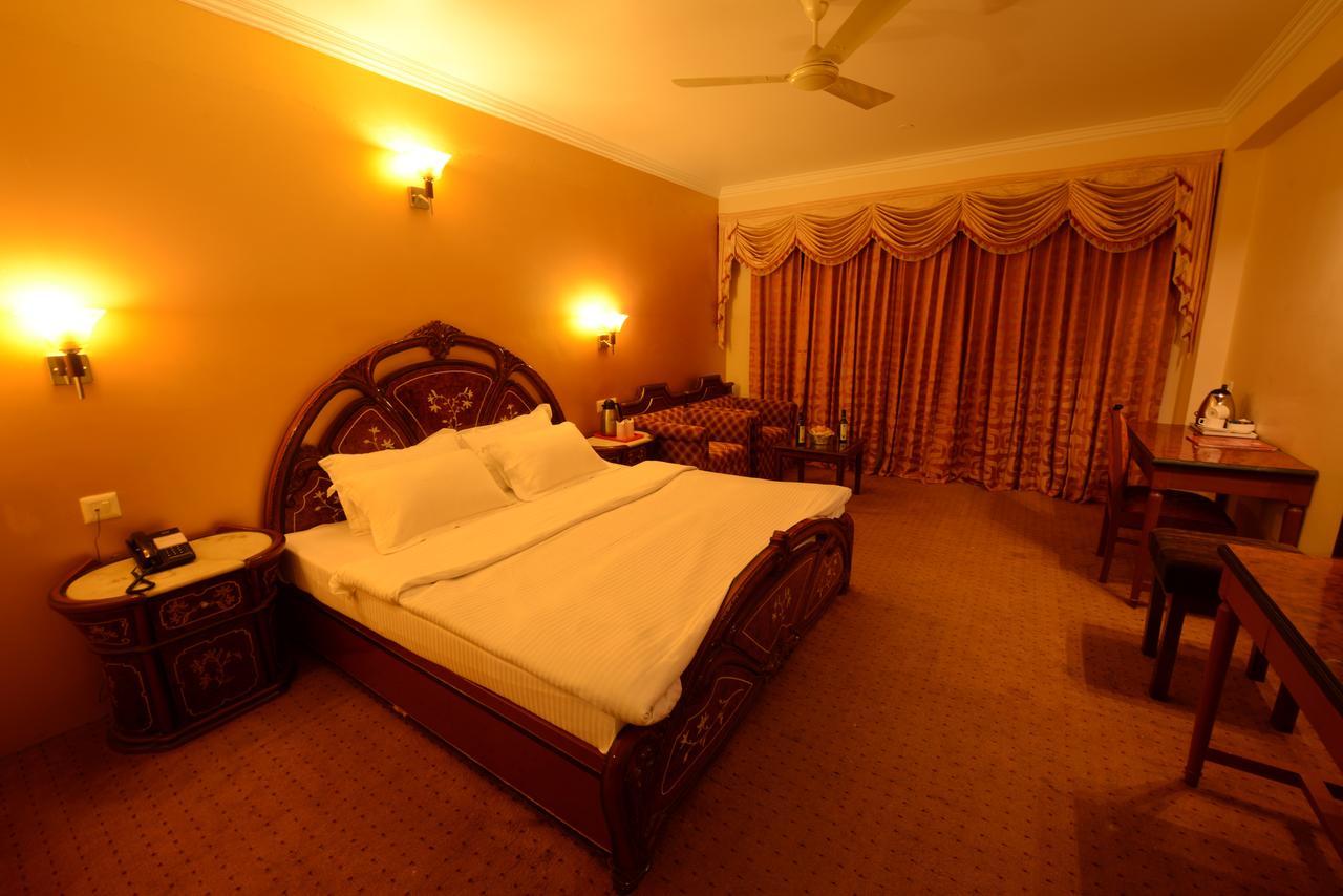 Hotel Park Paradise Manali Manāli Esterno foto