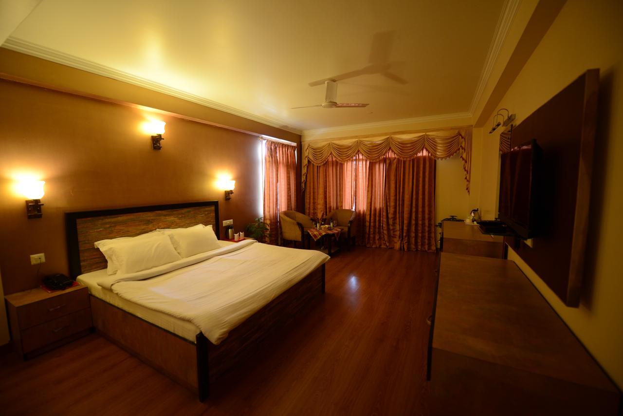 Hotel Park Paradise Manali Manāli Esterno foto