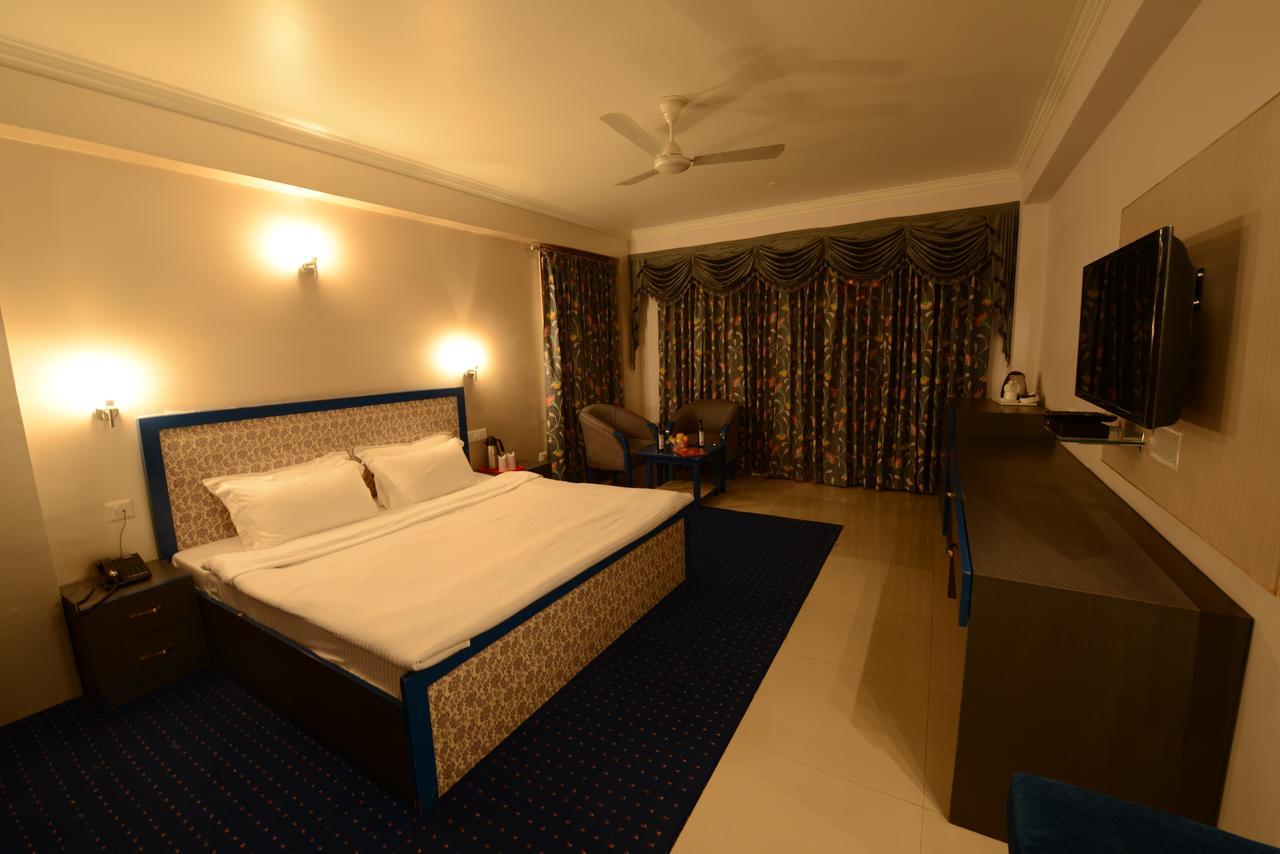 Hotel Park Paradise Manali Manāli Esterno foto