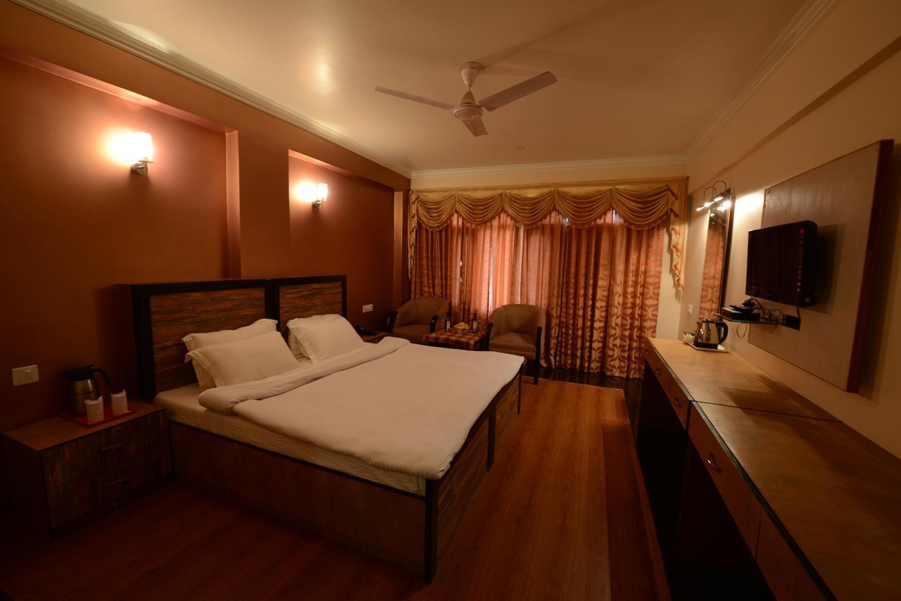 Hotel Park Paradise Manali Manāli Esterno foto