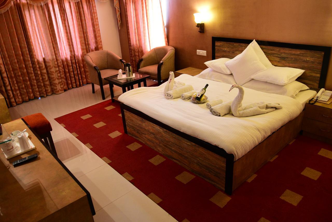 Hotel Park Paradise Manali Manāli Esterno foto